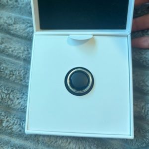 Oura ring